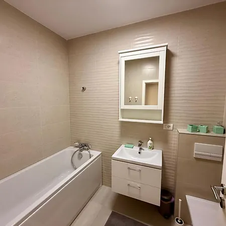 Vesel Fluturas Chic アパート *