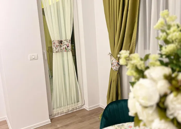 Vesel Fluturas Chic Lägenhet Timişoara